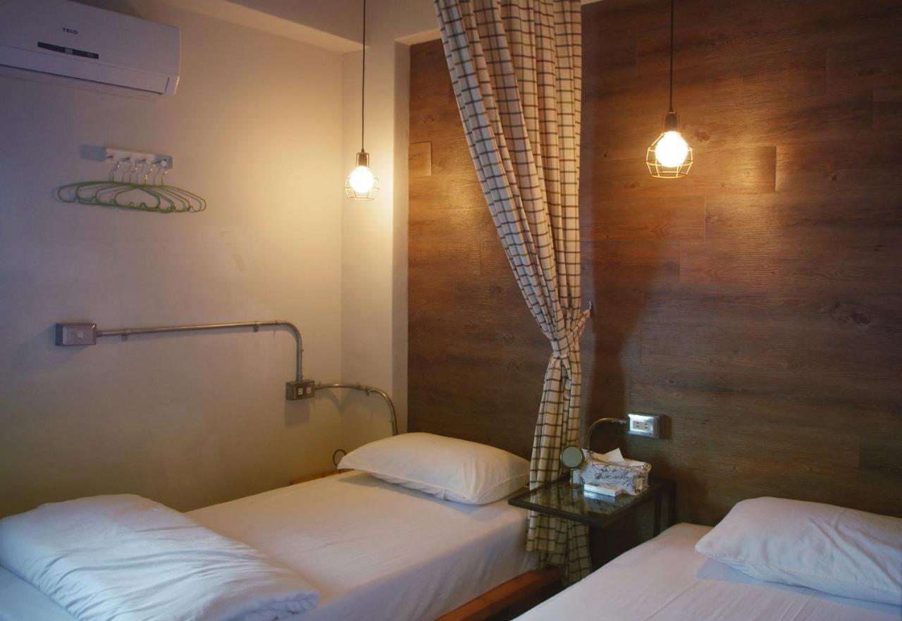 Cozy House Hostel Hualien City Exterior photo