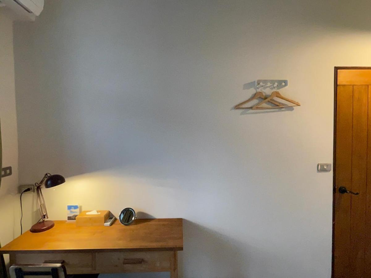 Cozy House Hostel Hualien City Exterior photo